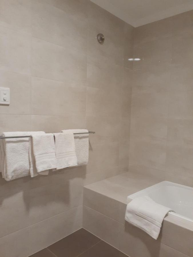 Central City Exclusive Apartments Перт Экстерьер фото