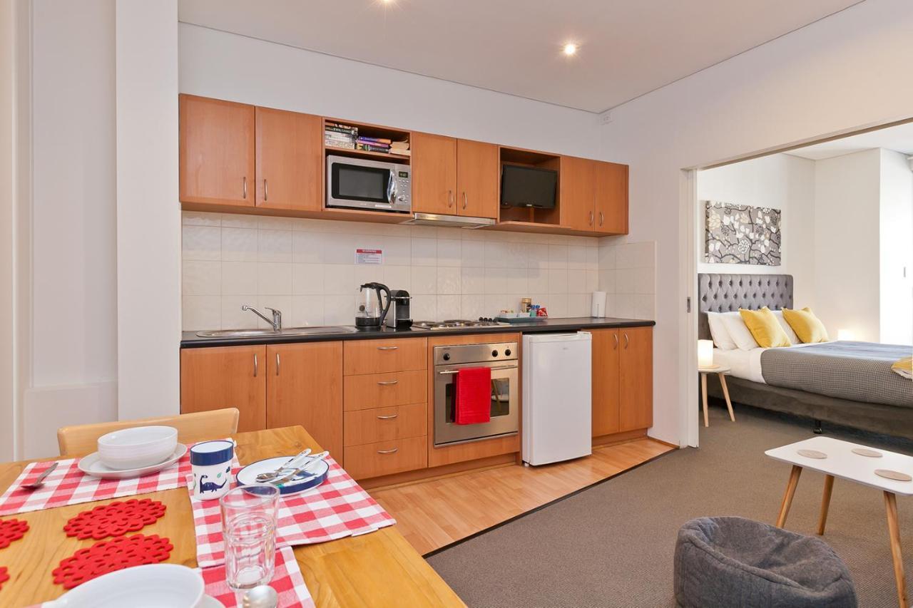 Central City Exclusive Apartments Перт Экстерьер фото